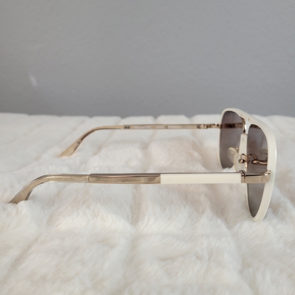 QUAY // ltd ed luxe combination white/gold frames brown polarized lens aviators - Picture 14 of 16